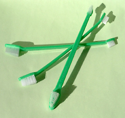 プロデンタル歯ブラシ（１本あたり252円）